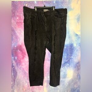 Torrid extra bombshell skinny short length jeans 🛍